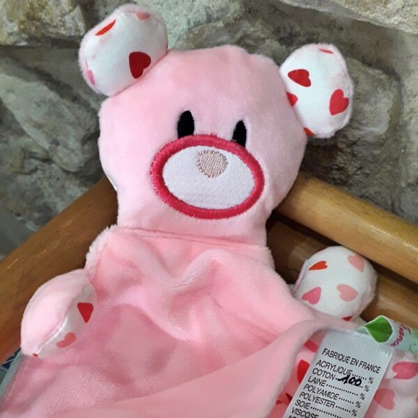 Coffret cadeau artisanal pour maman – Pochette rose pailletée, lingettes  & savon naturel – Image 2