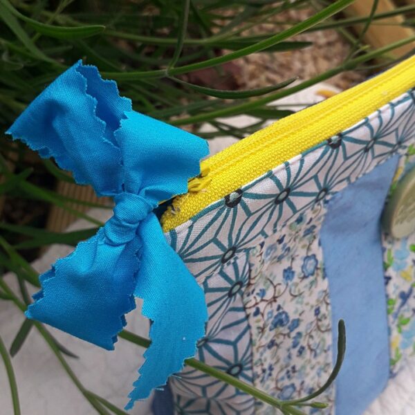 Pochette bleu céramique