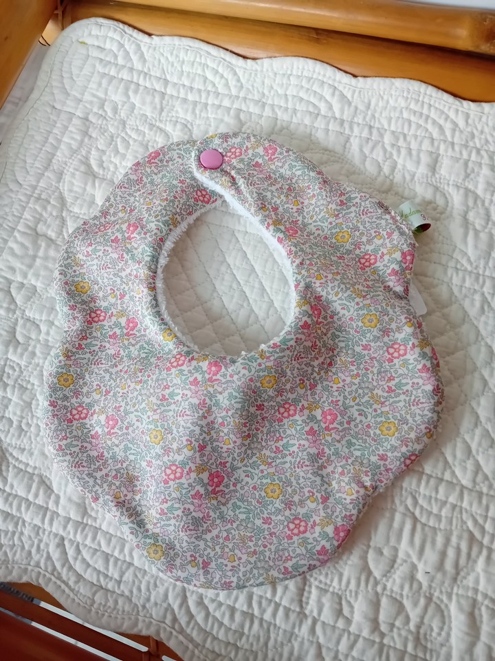 bavoir bébé personnalisable