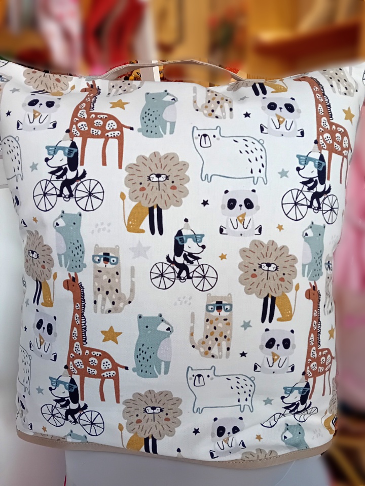 coussin animaux pour enfant