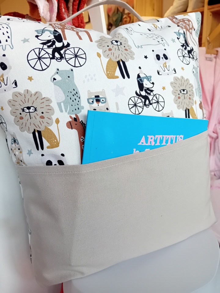 Coussin enfant animaux personnalisable